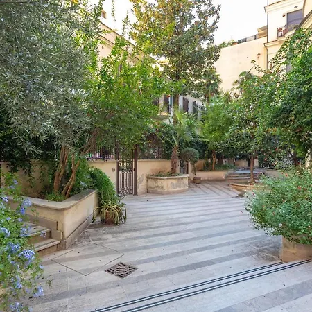 Oasis Centre דירה *