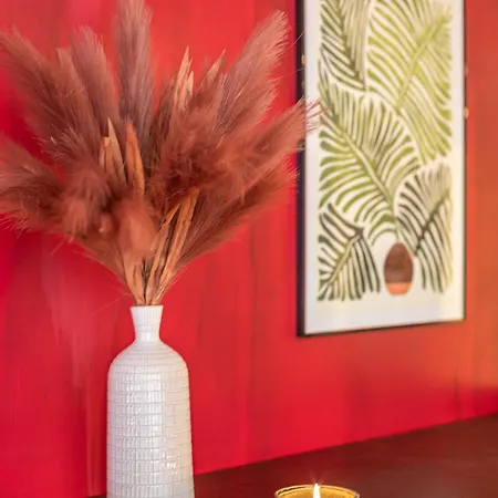 Oasis Centre דירה